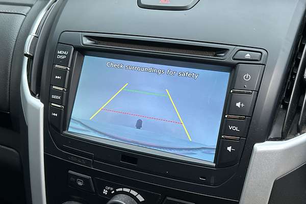 2017 Isuzu MU-X LS-M thumb-14