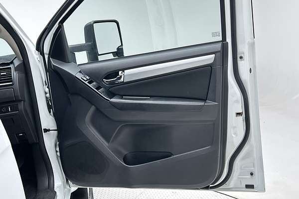 2017 Isuzu MU-X LS-M thumb-18