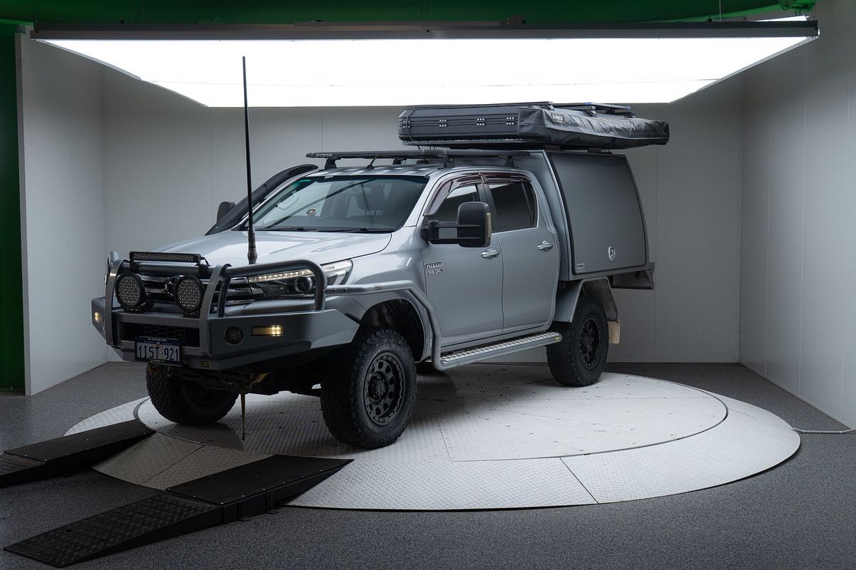 2015 Toyota Hilux SR5 GUN126R 4X4