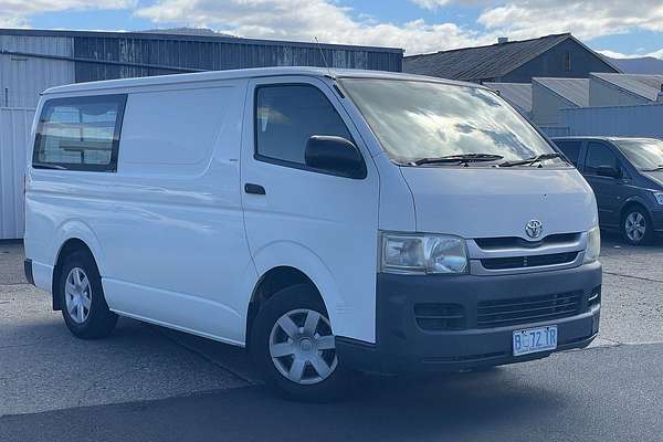 2010 Toyota Hiace KDH201R LWB