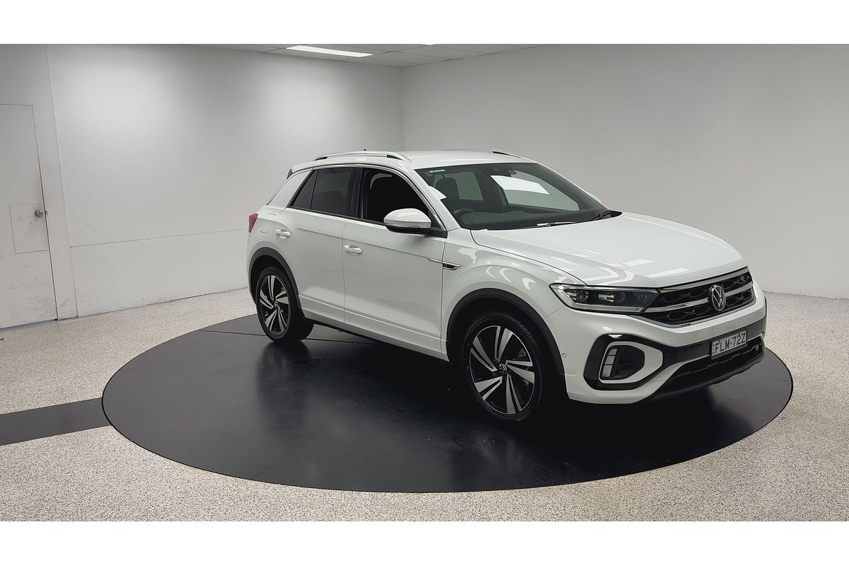 2024 Volkswagen T-Roc 140TSI R-Line D11