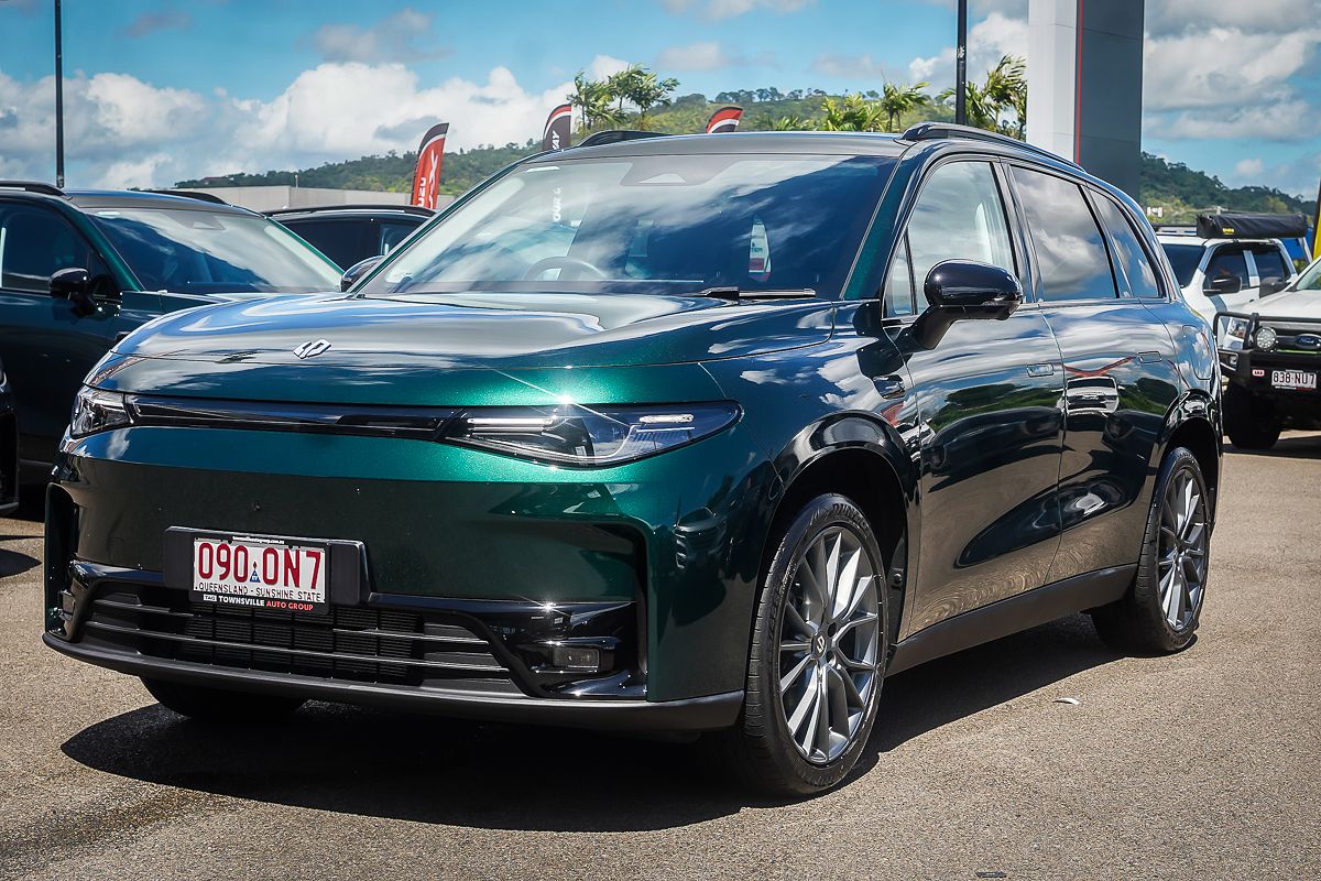 2025 Leapmotor C10 REEV Ultra Hybrid Design B11