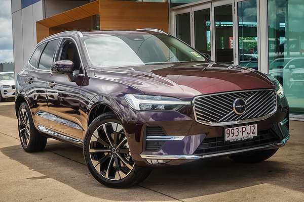 2025 Volvo XC60 Plus B5 Bright