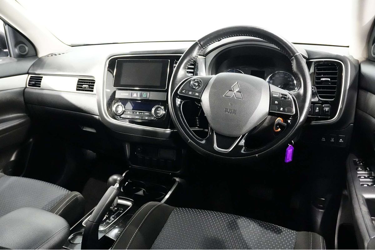 2018 Mitsubishi Outlander ES ADAS ZL