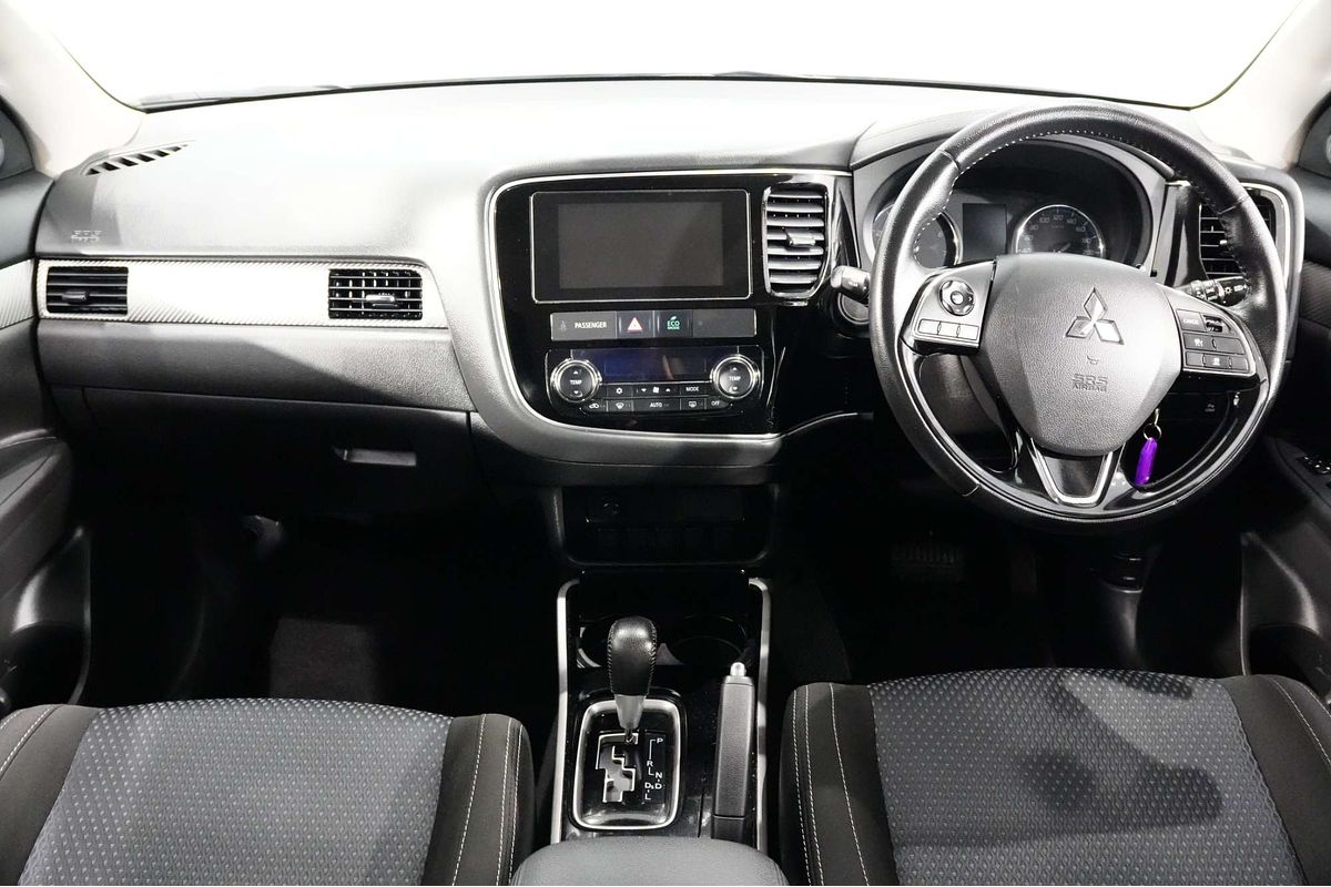 2018 Mitsubishi Outlander ES ADAS ZL