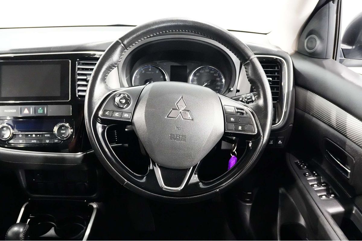 2018 Mitsubishi Outlander ES ADAS ZL