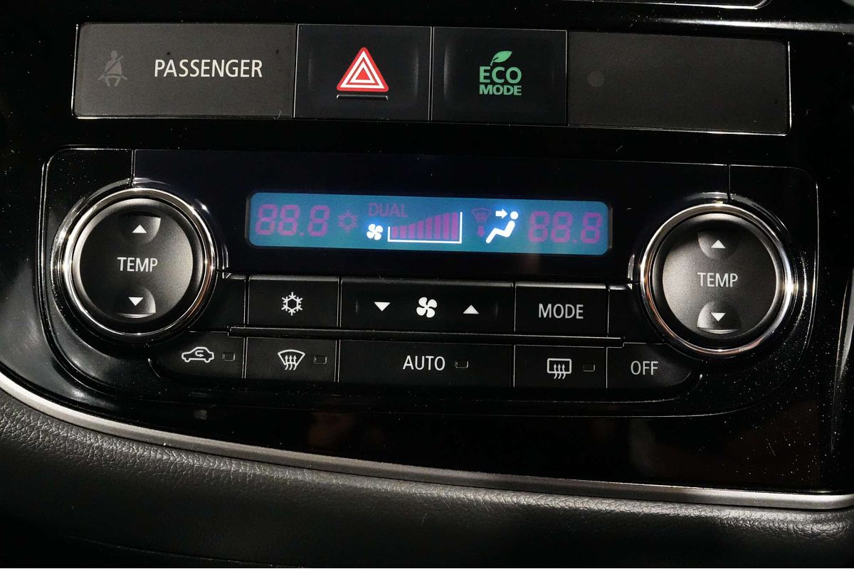 2018 Mitsubishi Outlander ES ADAS ZL