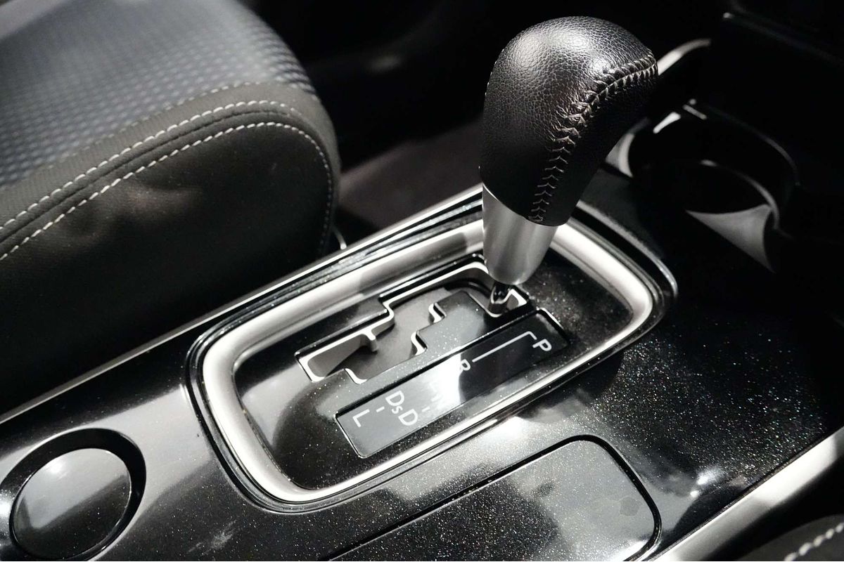 2018 Mitsubishi Outlander ES ADAS ZL