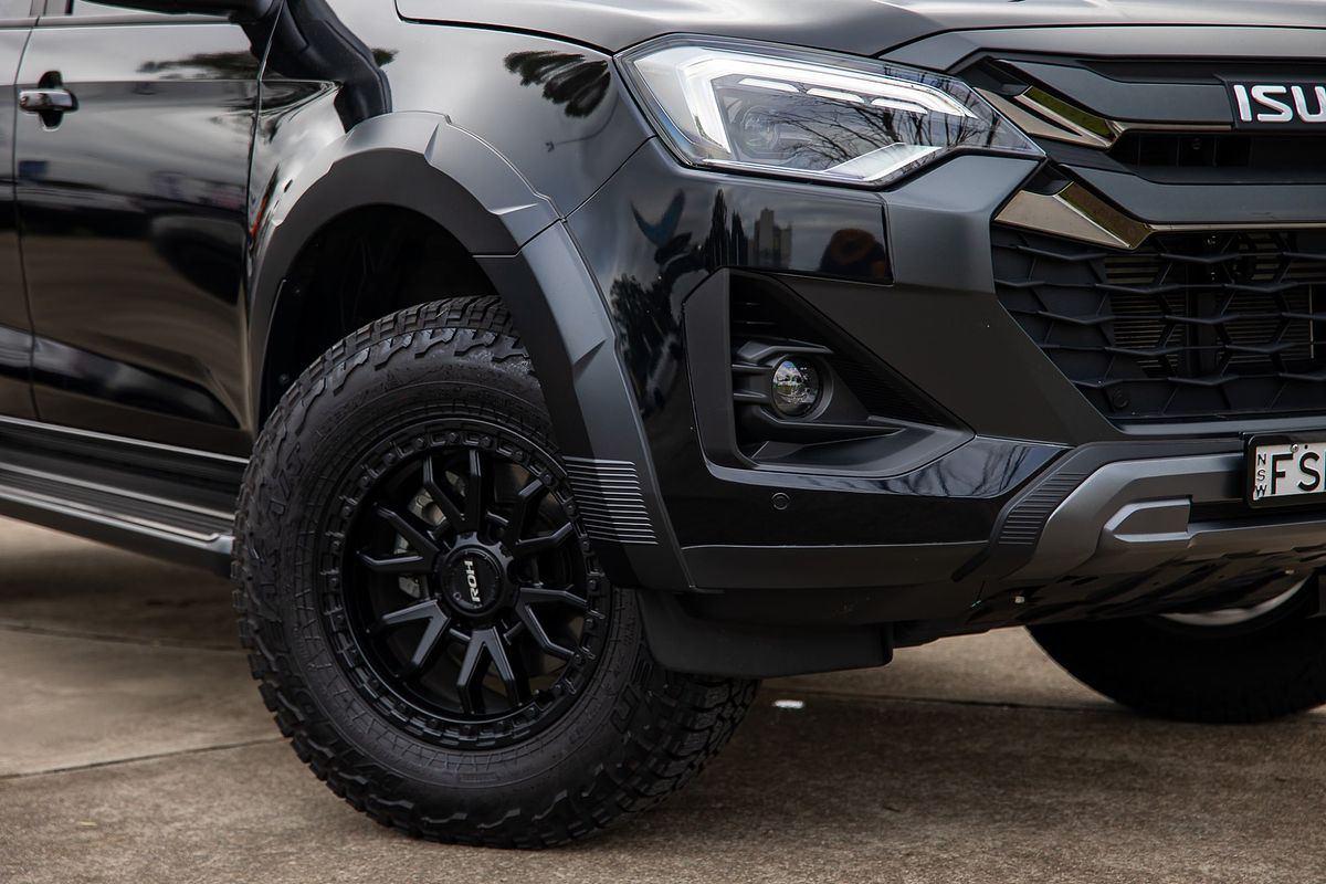 2025 Isuzu D-MAX X-TERRAIN 4X4