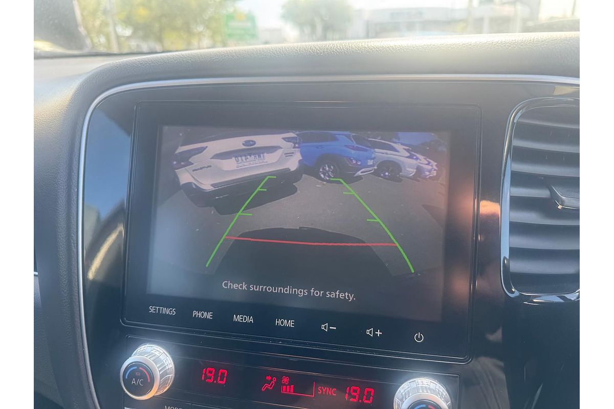 2019 Mitsubishi Outlander LS ZL