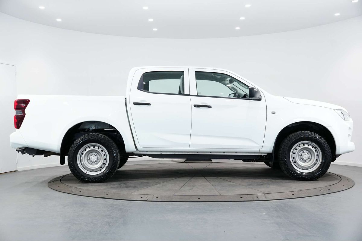 2022 Isuzu D-MAX SX High Ride Rear Wheel Drive