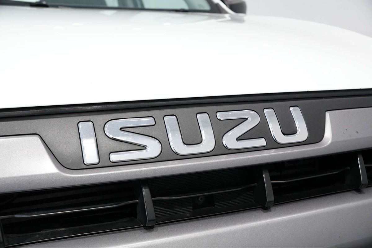 2022 Isuzu D-MAX SX High Ride Rear Wheel Drive