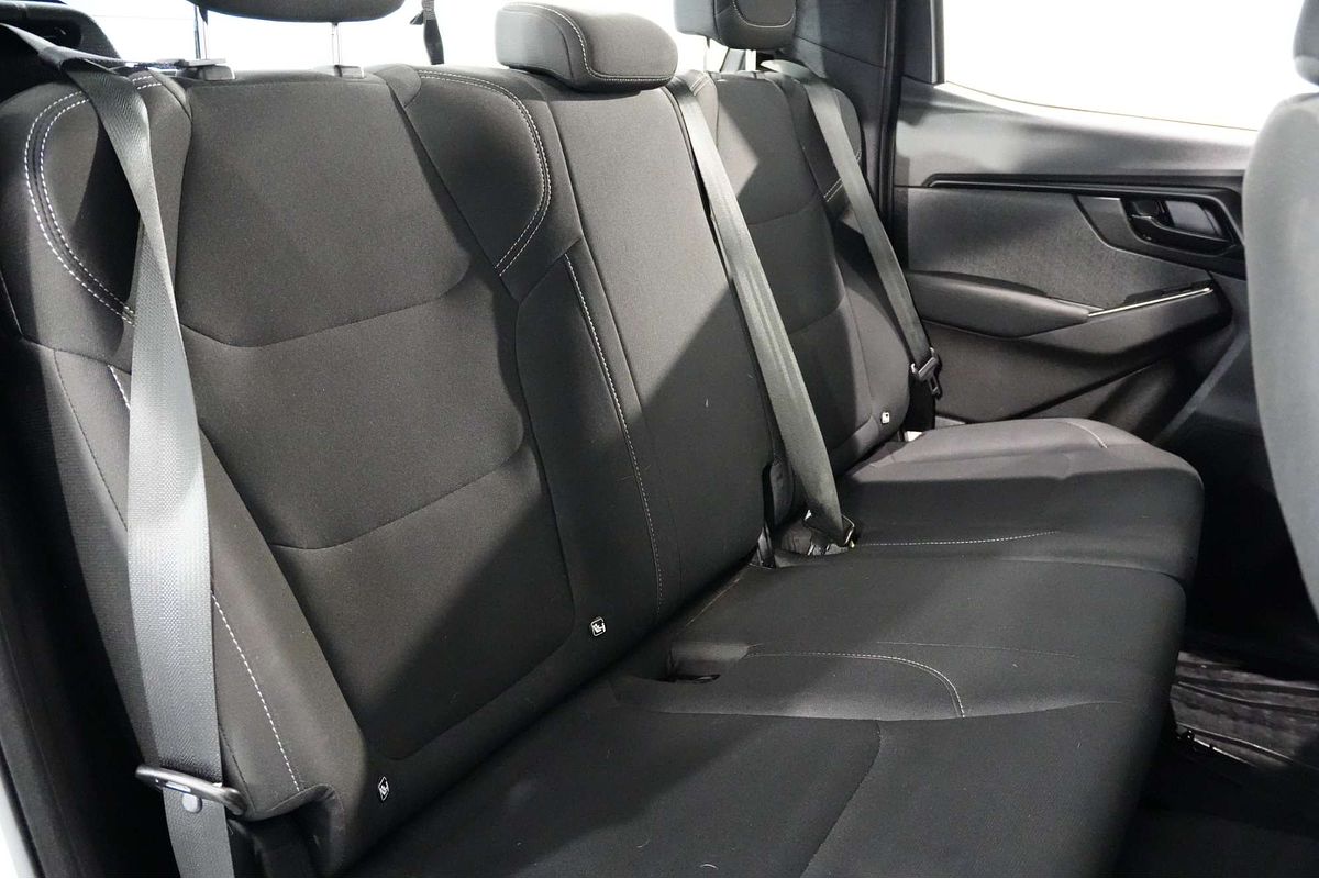 2022 Isuzu D-MAX SX High Ride Rear Wheel Drive