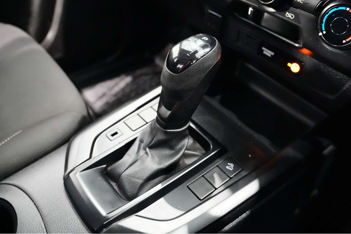 2022 Isuzu D-MAX SX High Ride Rear Wheel Drive