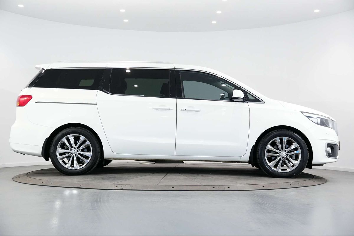 2018 Kia Carnival Platinum YP