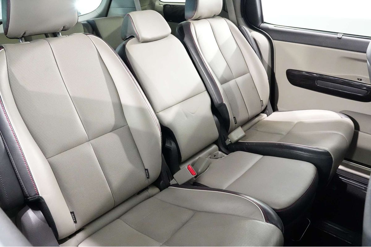 2018 Kia Carnival Platinum YP