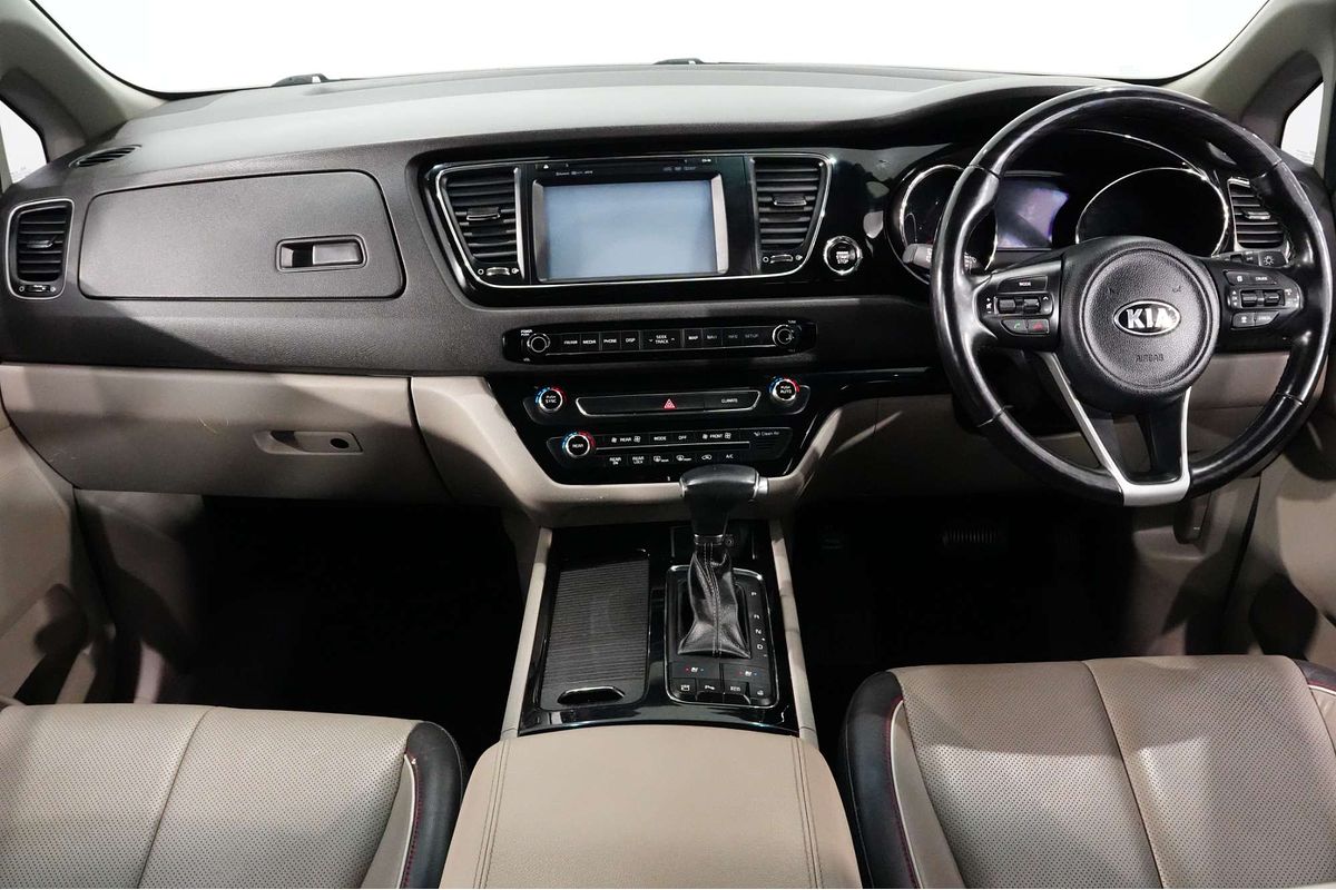 2018 Kia Carnival Platinum YP