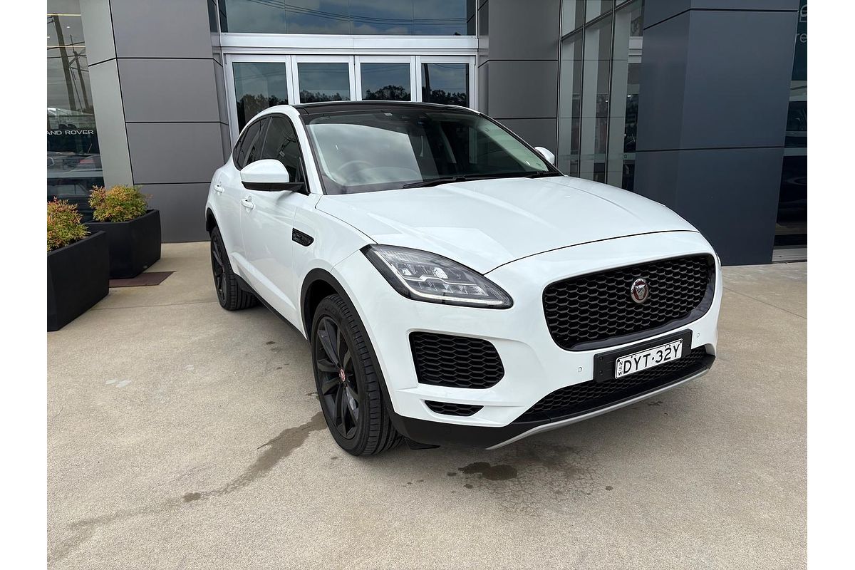 2018 Jaguar E-PACE D150 R-Dynamic SE X540