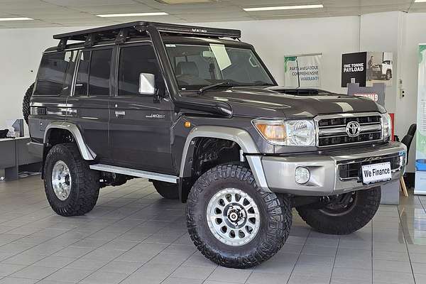 2021 Toyota Landcruiser GXL VDJ76R