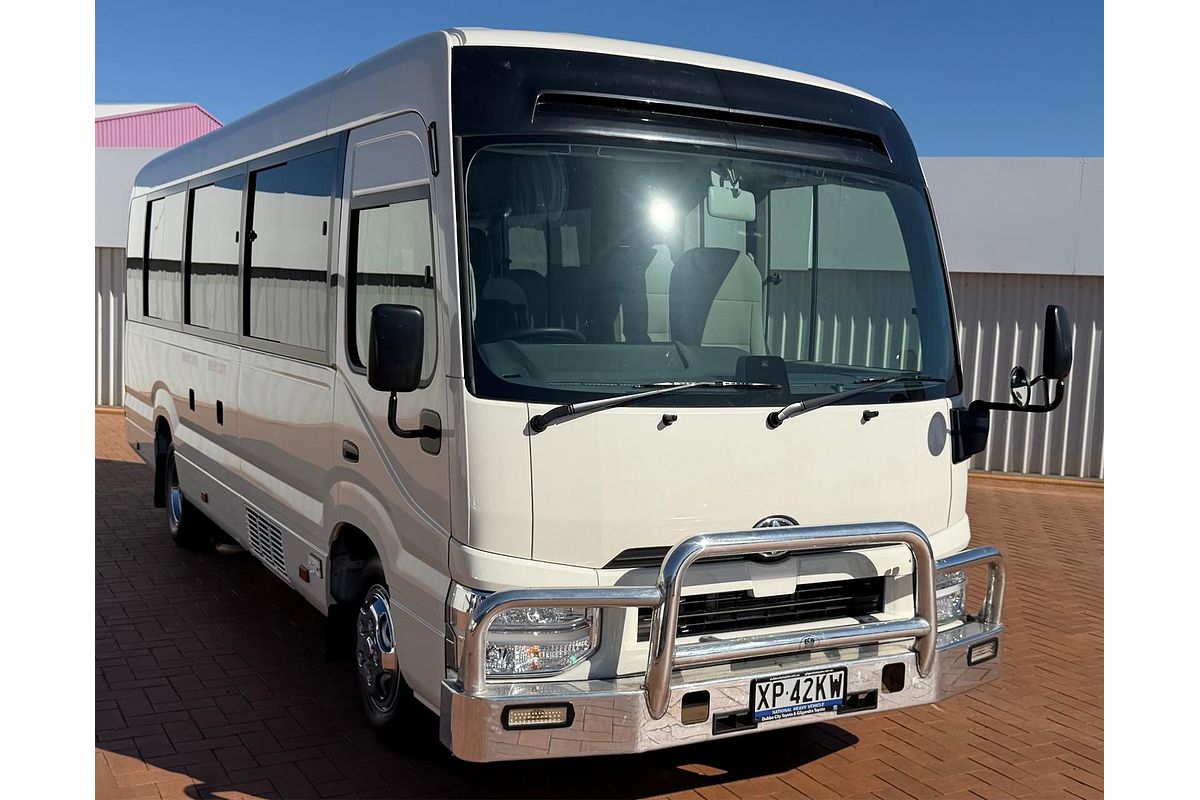 2025 Toyota Coaster GDB70R
