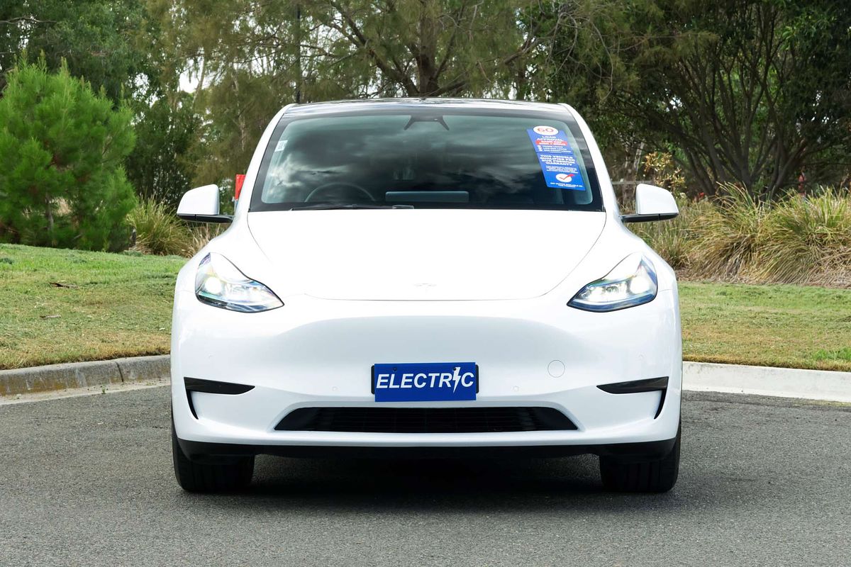 2023 Tesla Model Y Rear-Wheel Drive