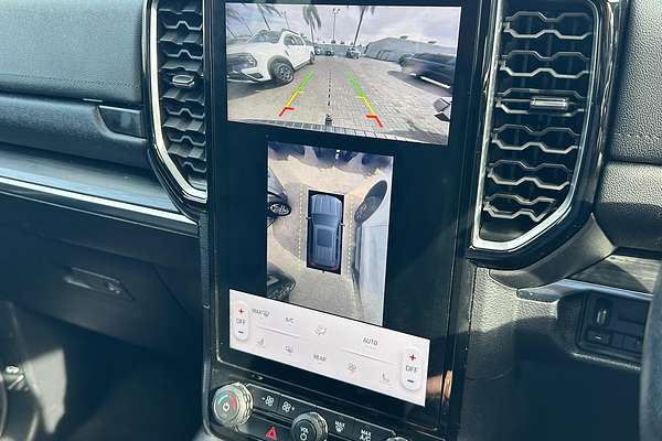 2023 Ford Everest Sport 3.0L thumb-14