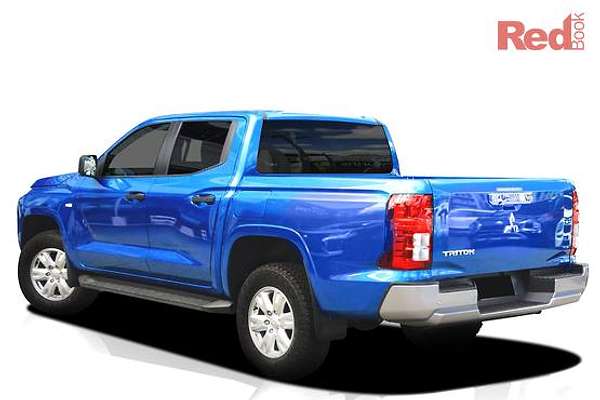 2026 Mitsubishi Triton GLX+ MV 4X4 thumb-3