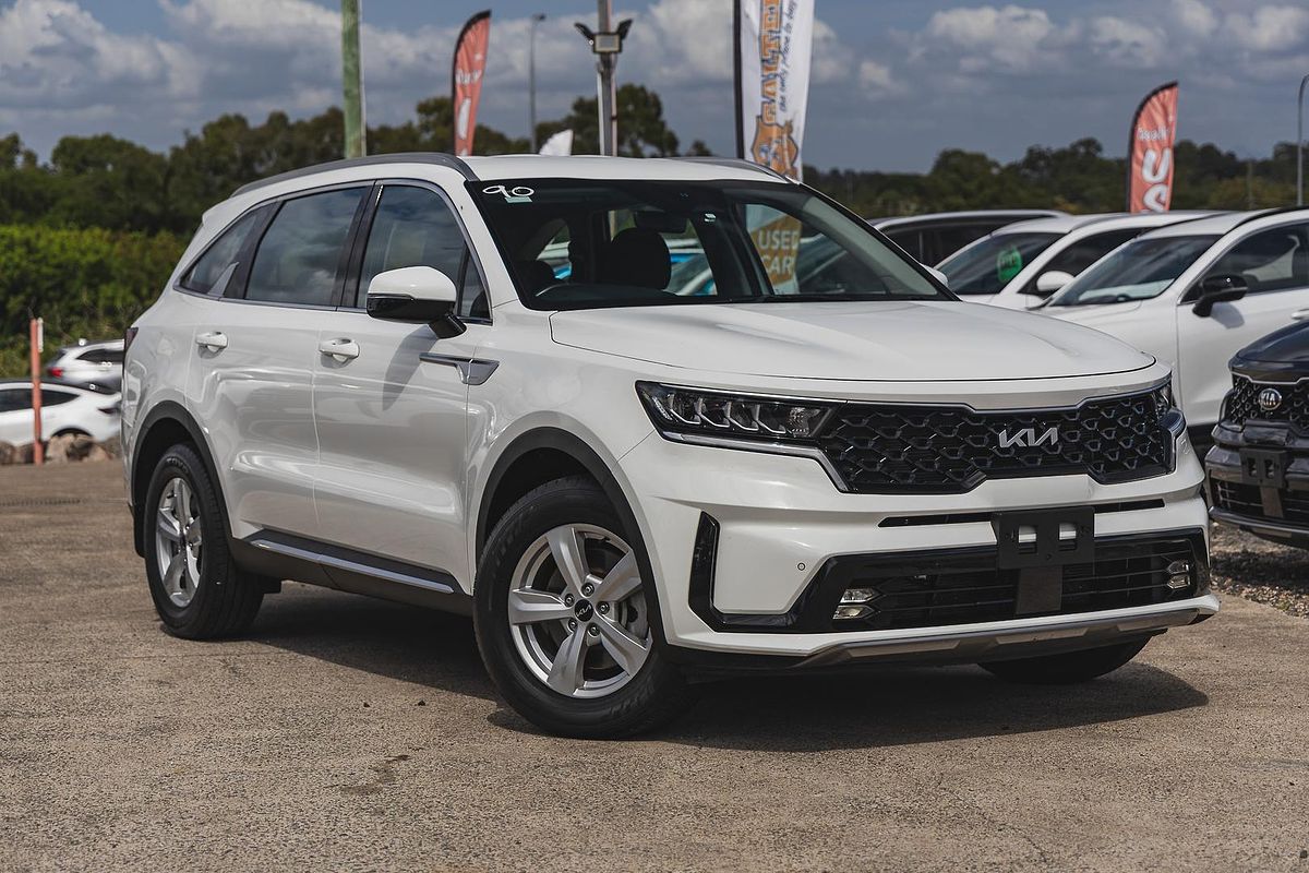 2023 Kia Sorento S MQ4