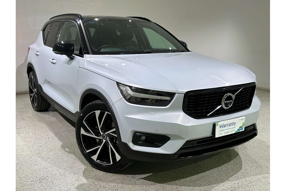 2021 Volvo XC40 T5 R-Design