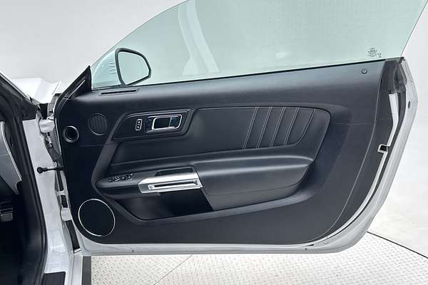 2017 Ford Mustang GT FM thumb-18