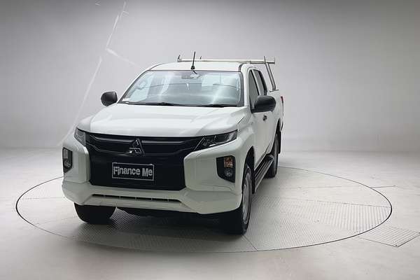2023 Mitsubishi Triton GLX MR Rear Wheel Drive thumb-2