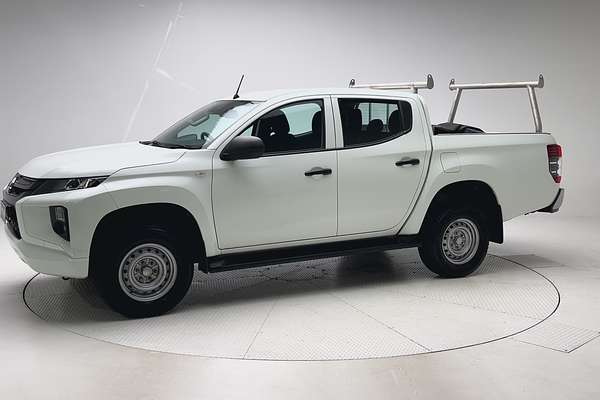2023 Mitsubishi Triton GLX MR Rear Wheel Drive thumb-3