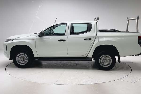 2023 Mitsubishi Triton GLX MR Rear Wheel Drive thumb-4