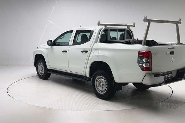 2023 Mitsubishi Triton GLX MR Rear Wheel Drive thumb-5