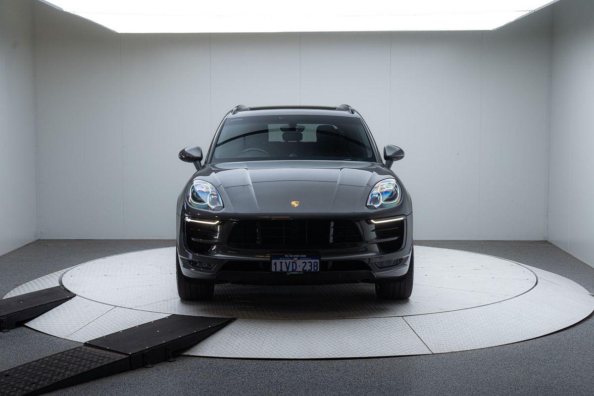2015 Porsche Macan S 95B