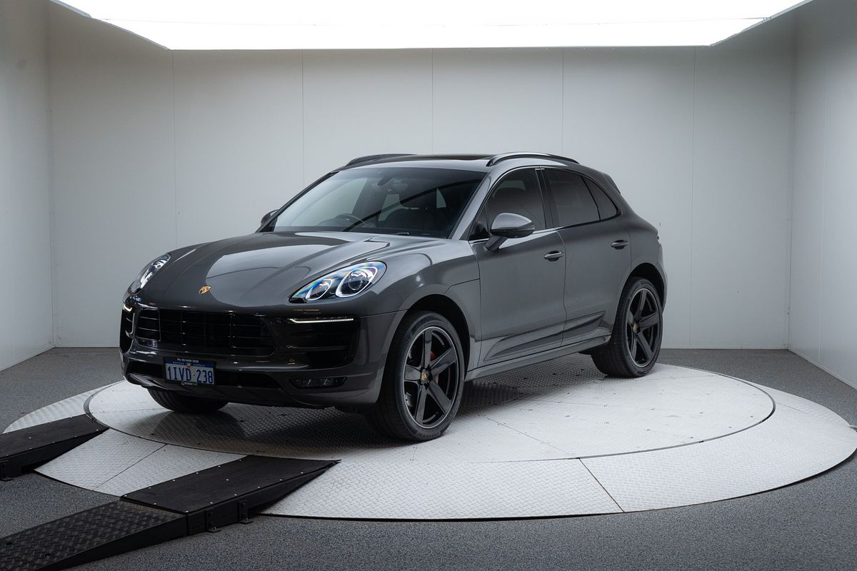 2015 Porsche Macan S 95B