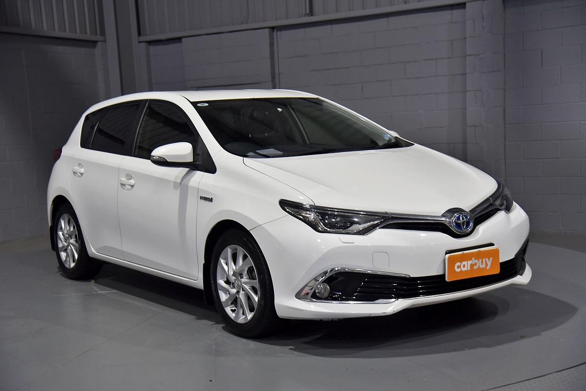 2018 Toyota Corolla Hybrid ZWE186R