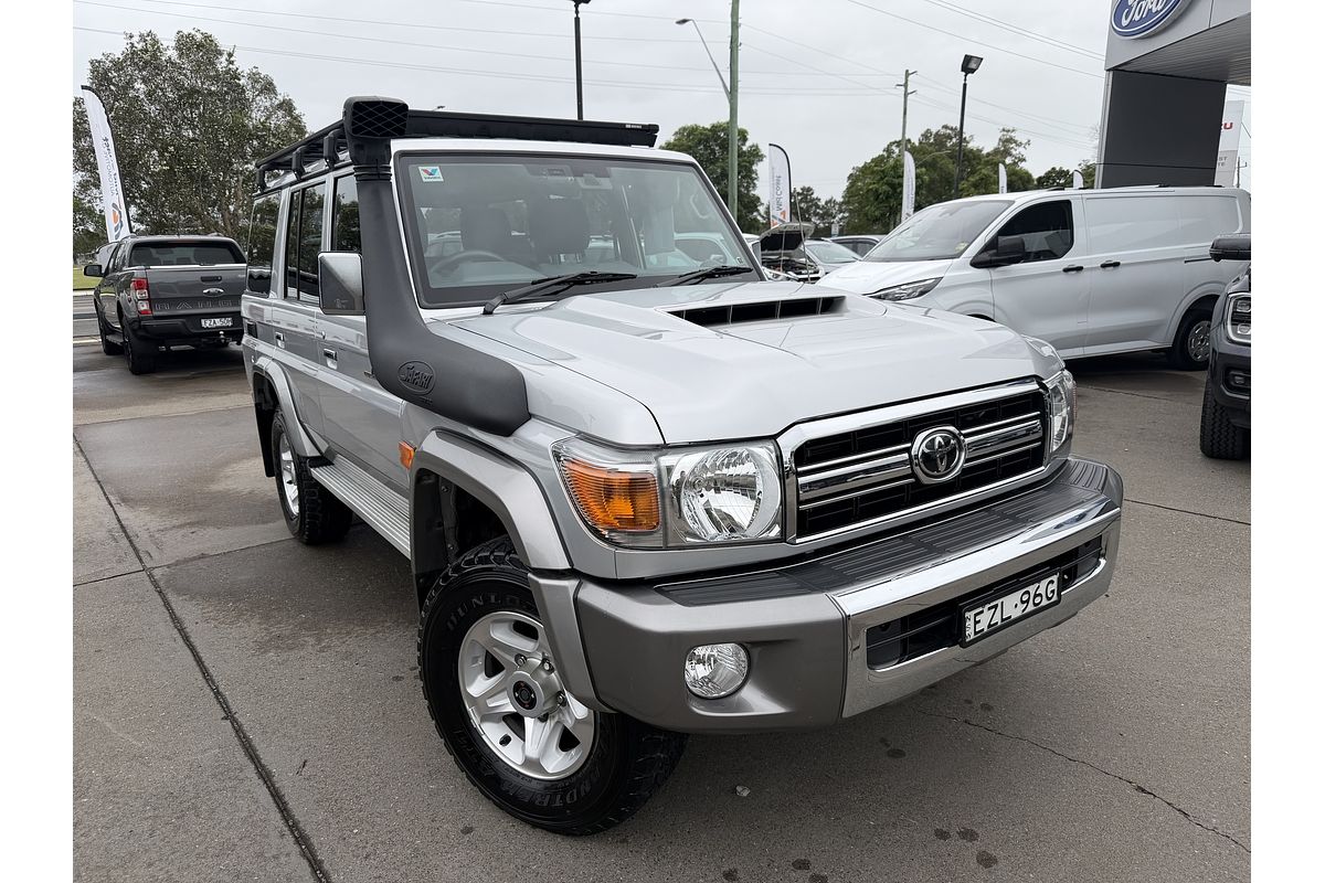 2023 Toyota Landcruiser GXL VDJ76R