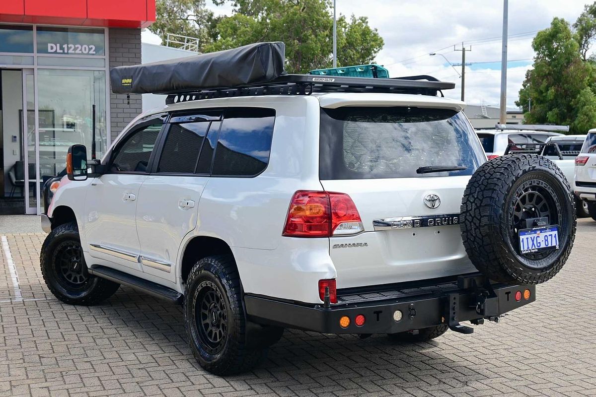 2015 Toyota Landcruiser Sahara VDJ200R