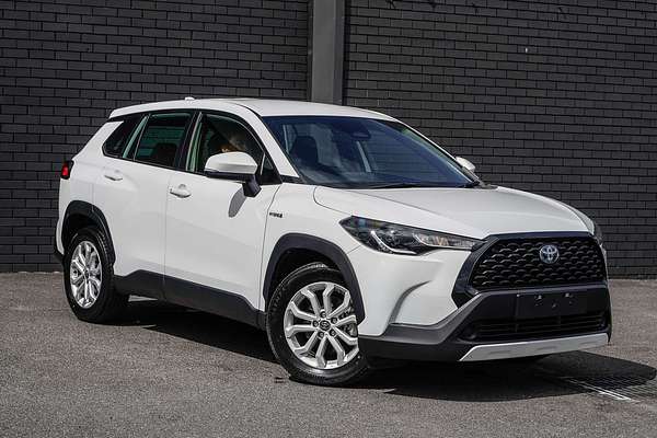 2024 Toyota Corolla Cross GX MXGH10R