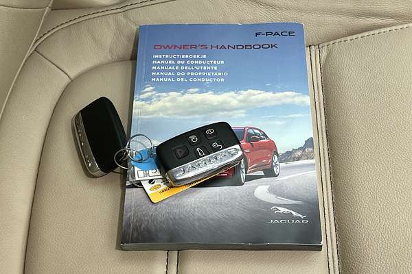 2016 Jaguar F-PACE 30d Prestige X761 thumb-22
