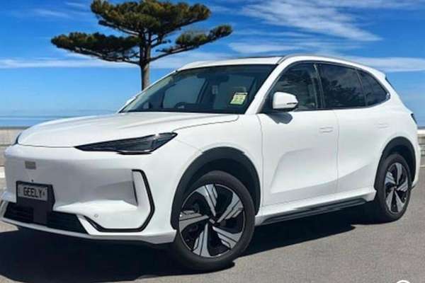 2026 Geely EX5 Inspire Extended Range E245 thumb-11