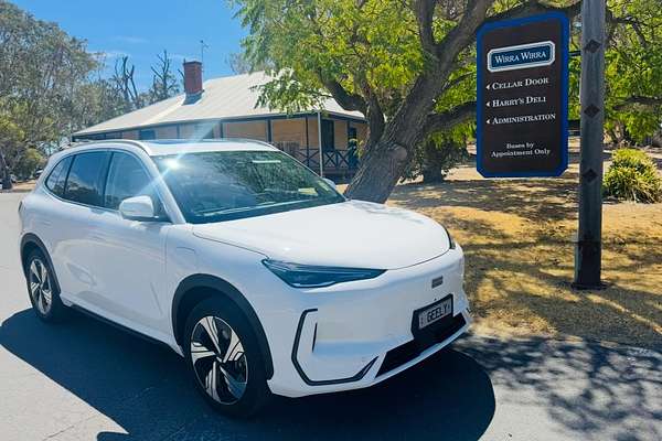 2026 Geely EX5 Inspire Extended Range E245 thumb-13