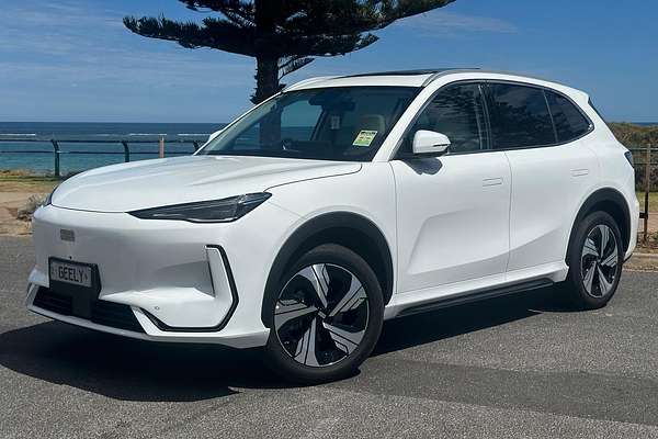 2026 Geely EX5 Inspire Extended Range E245 thumb-0