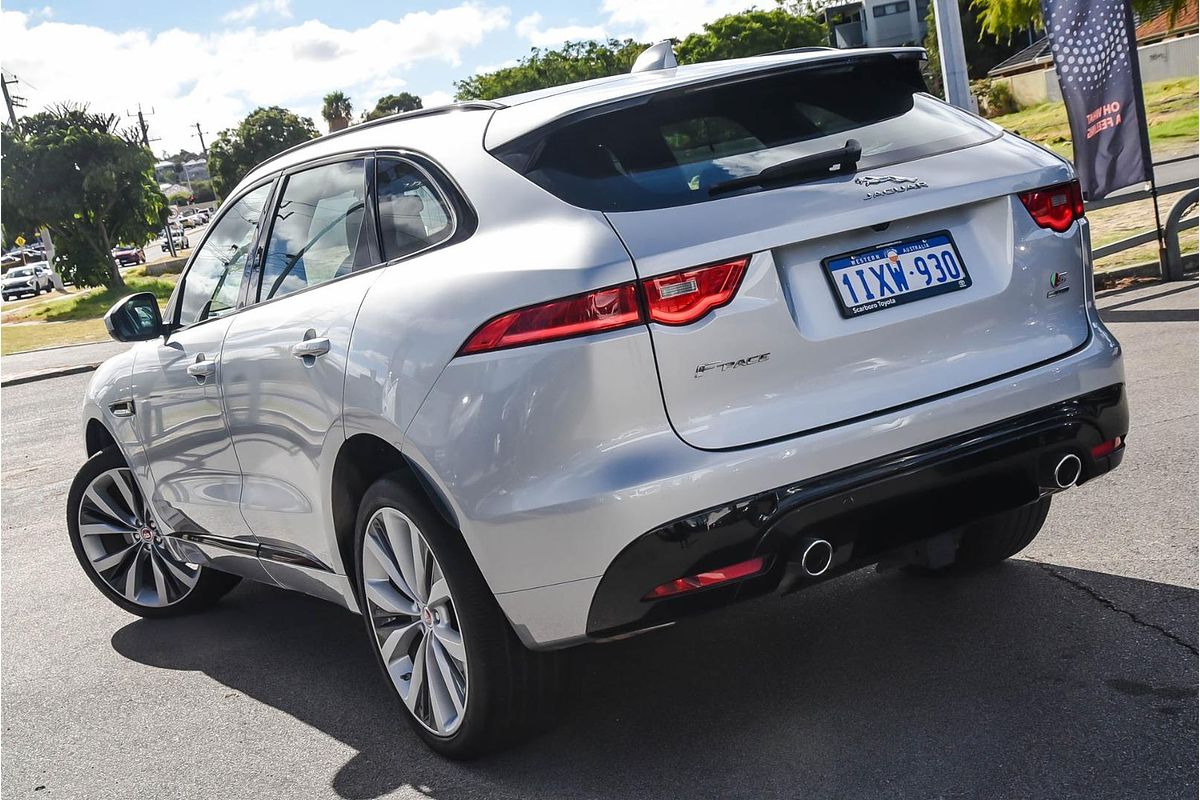 2017 Jaguar F-PACE 30d S X761