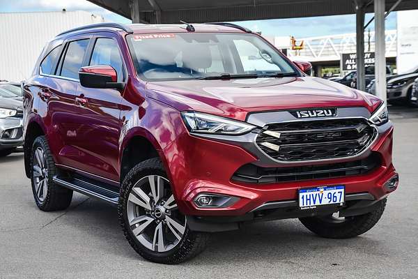 2023 Isuzu MU-X LS-T