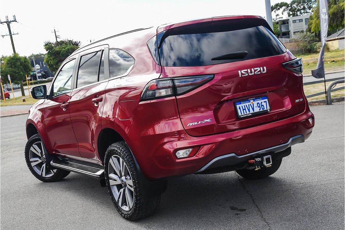 2023 Isuzu MU-X LS-T