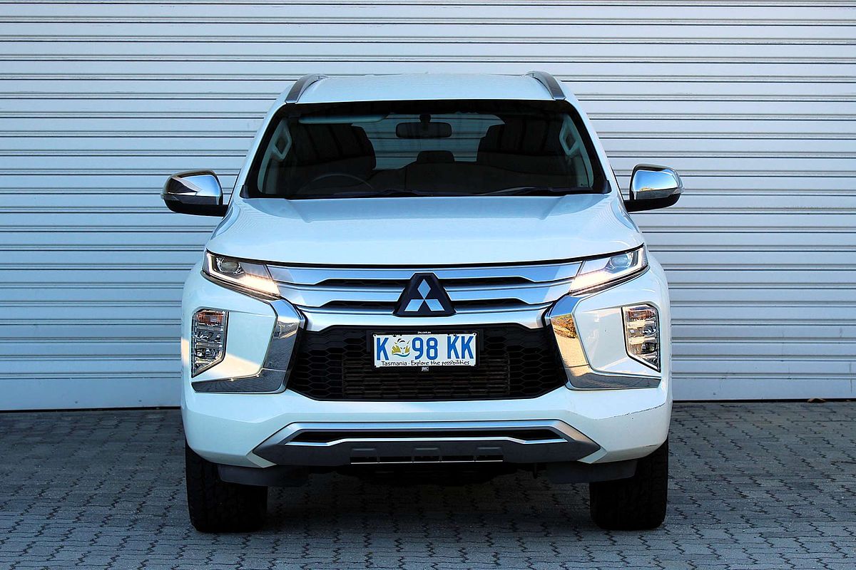 2022 Mitsubishi Pajero Sport GLX QF