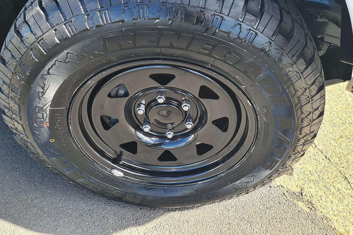 2018 Toyota Hilux SR GUN126R 4X4