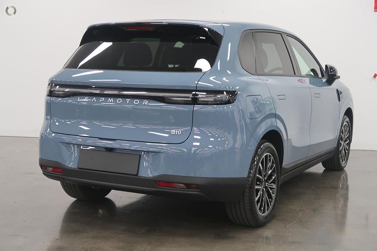 2026 Leapmotor B10 Design LR A12